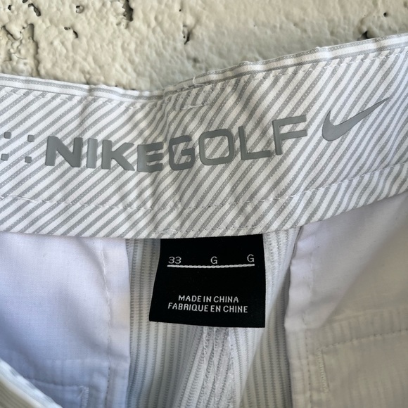 NIKE GOLF White/Grey Pinstripe Golfing Shorts Below-the-knee Men’s 33 - Picture 5 of 9
